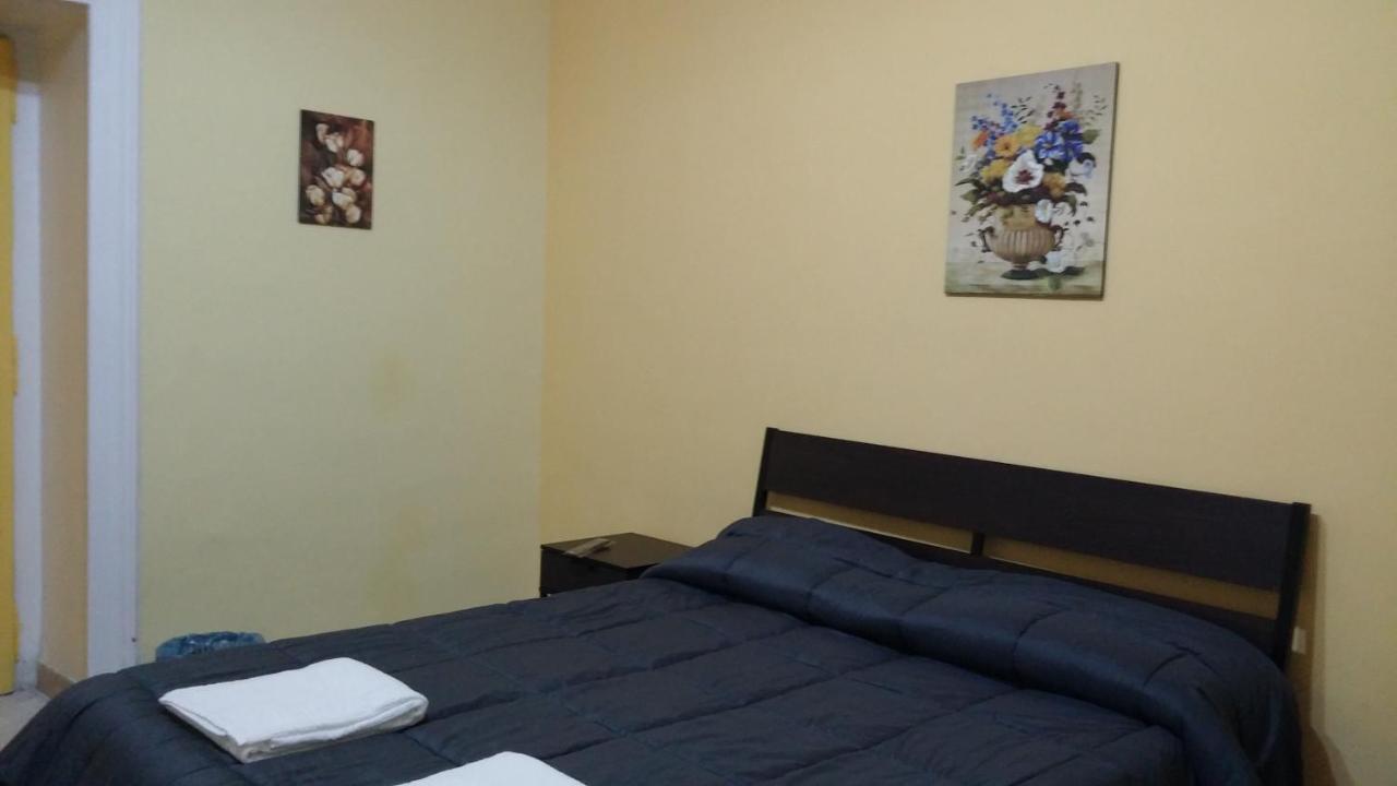 Habitación Doble con baño compartido