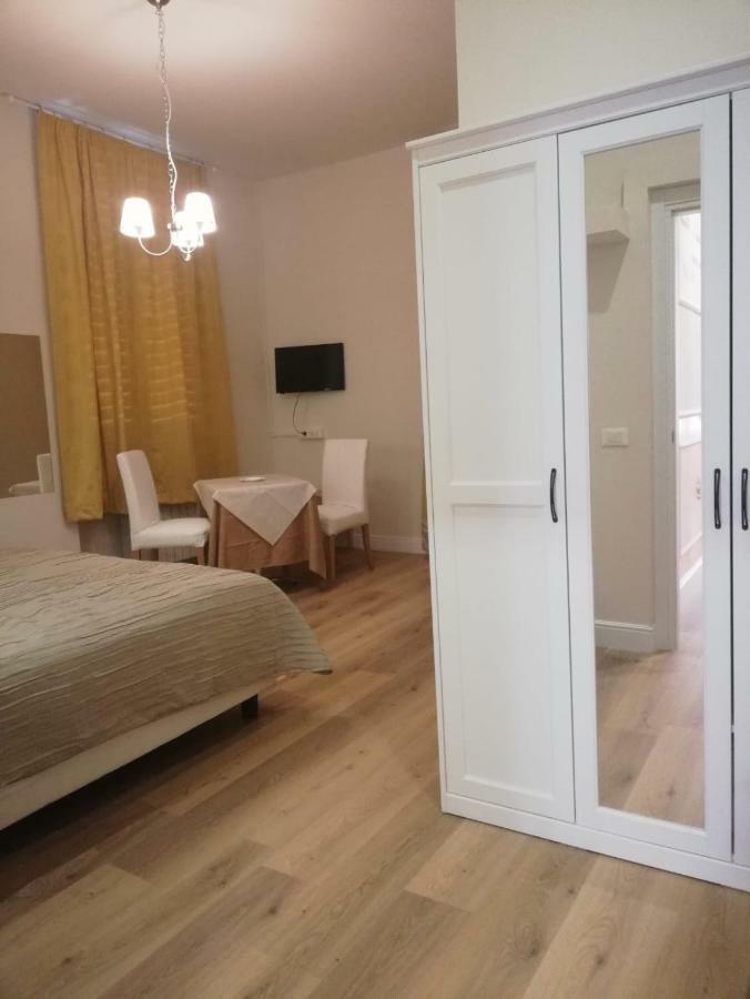 Double Room with Balcony,786063876:JPEG