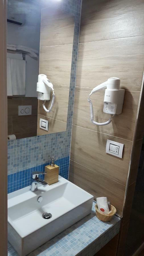 Double Room,787021641:JPEG