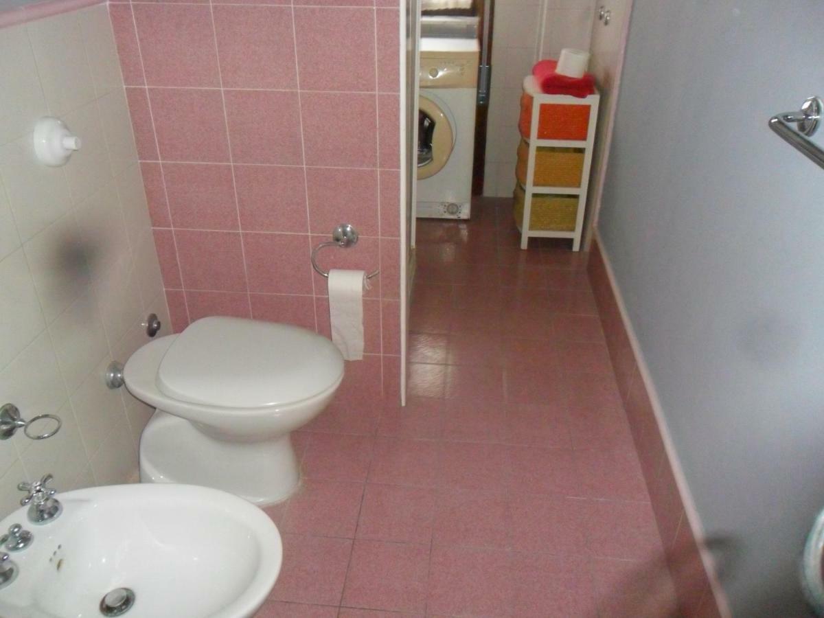 Single Room Private Bathroom