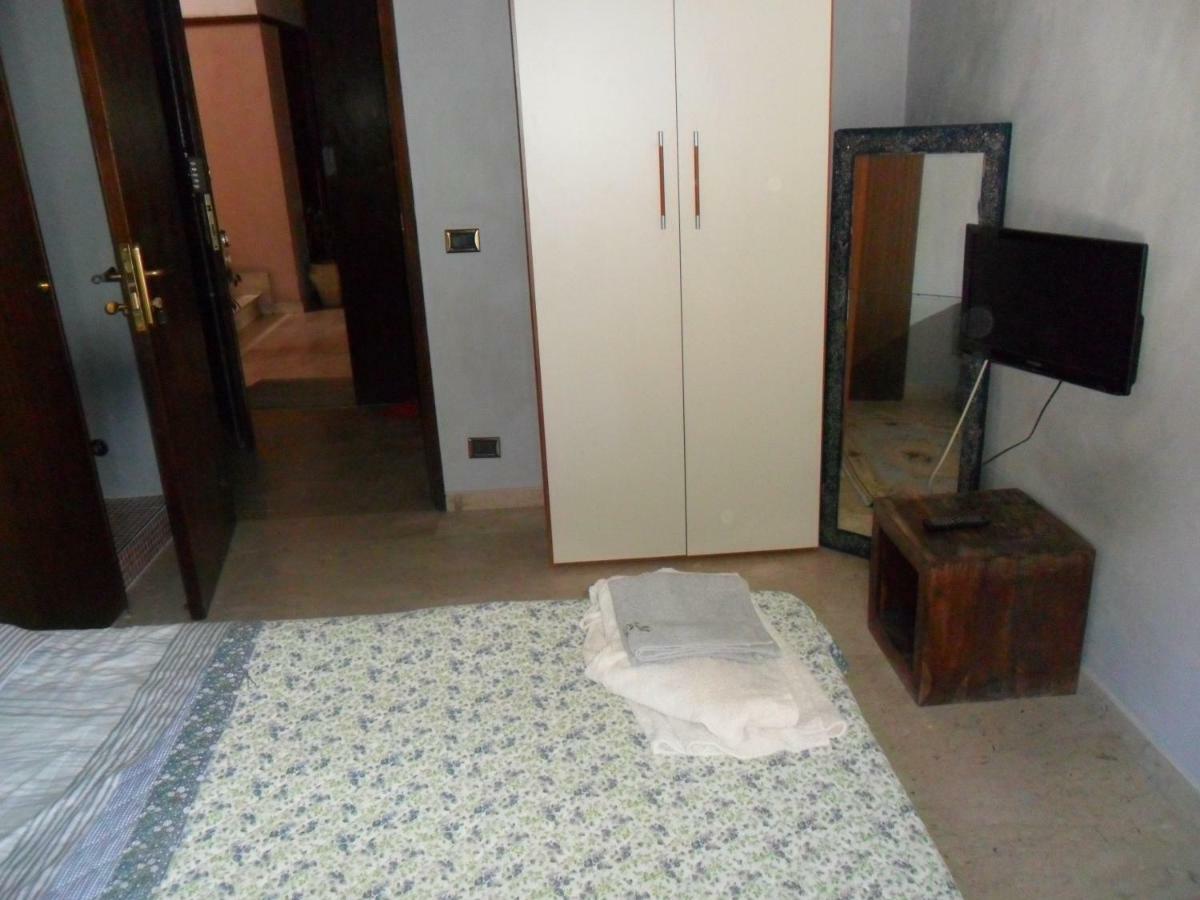 Single Room Private Bathroom
