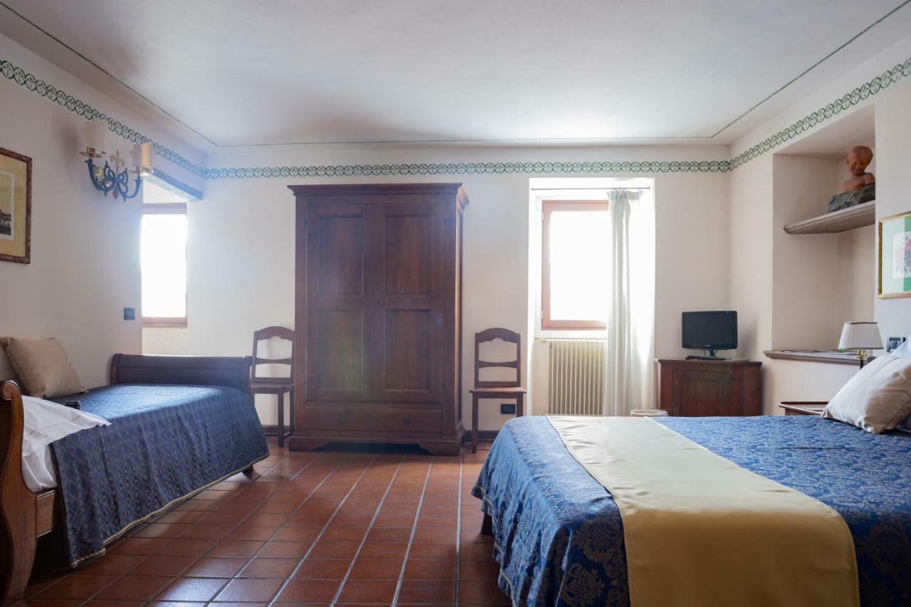 Comfort Triple Room