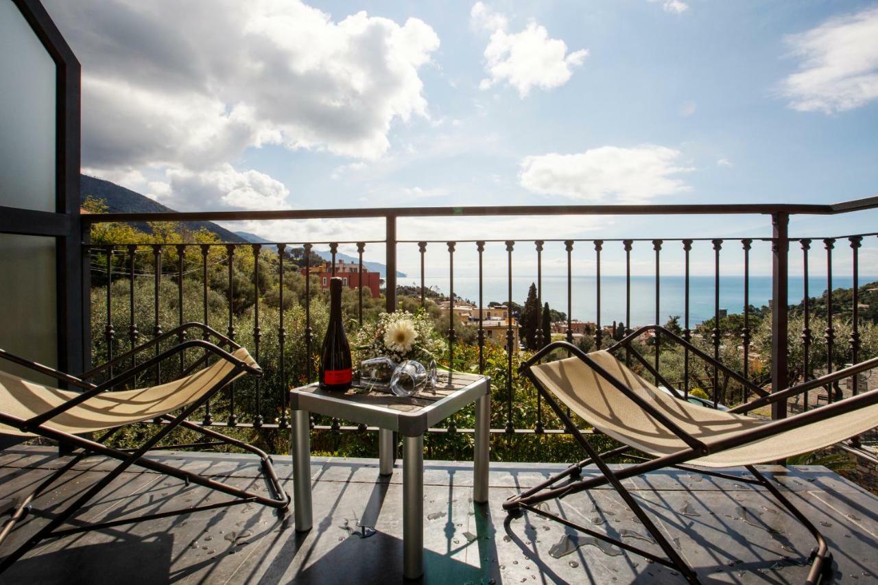 Camera Matrimoniale/Doppia con Letti Singoli con Vista Mare