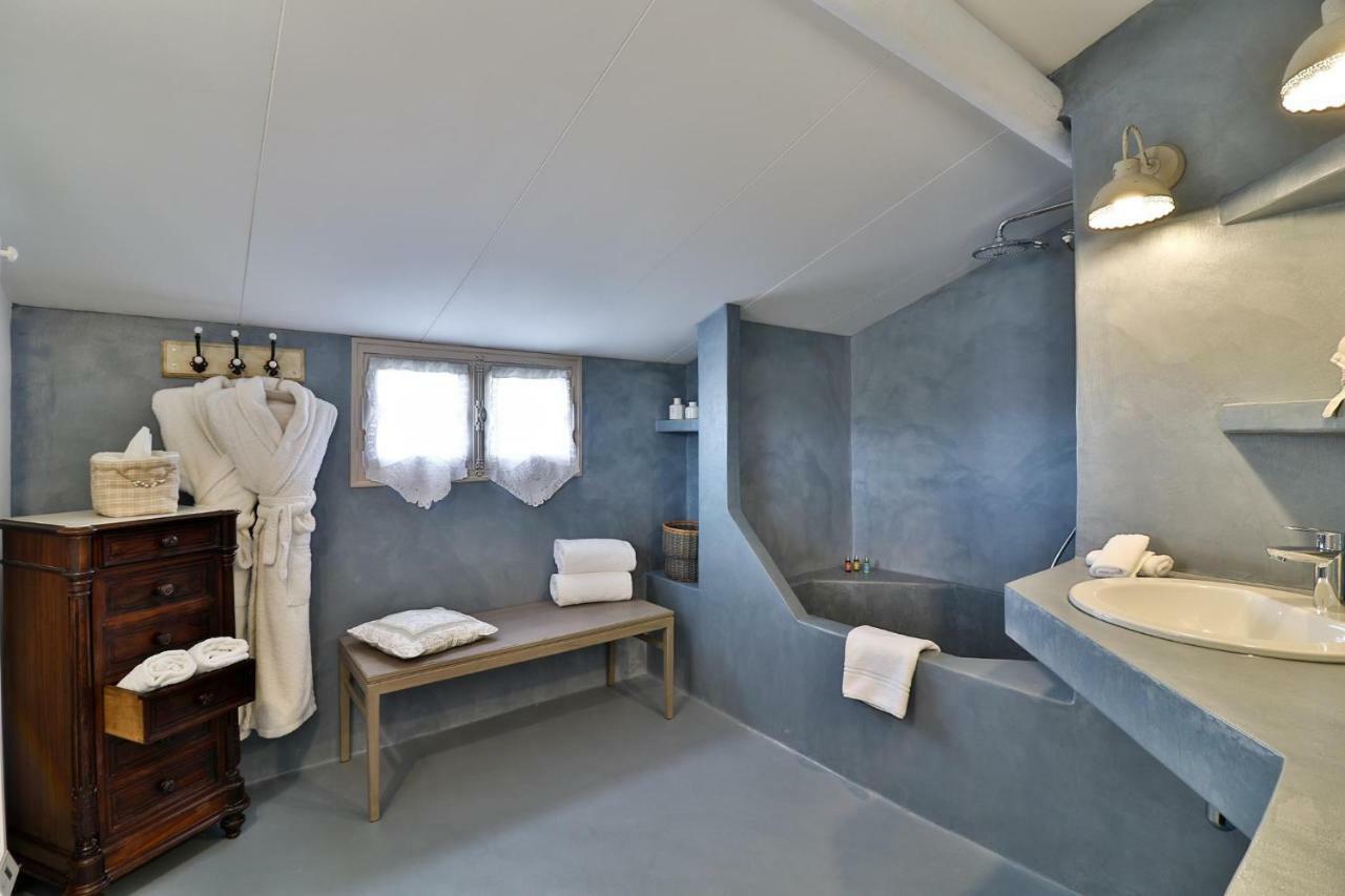 King Suite with Balcony
