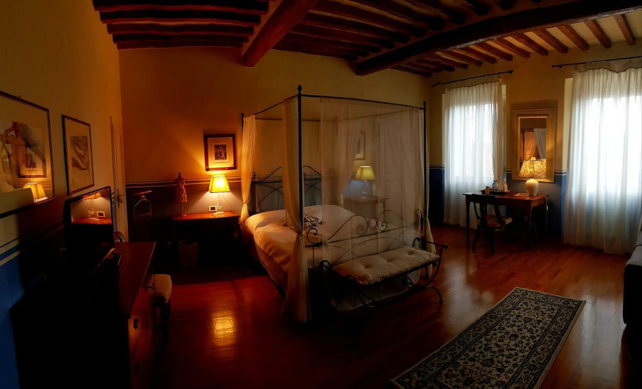 Deluxe Double Room with Bath,812380768:JPEG