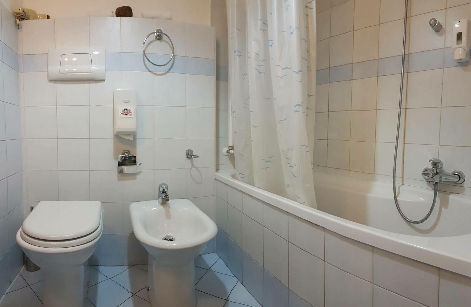 Standard Double Room with Shared Bathroom