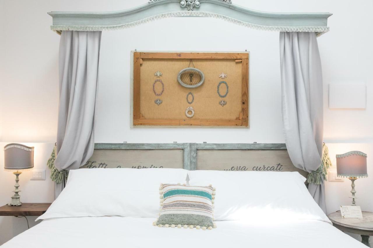 Double Room with Private Bathroom,803977734:JPEG