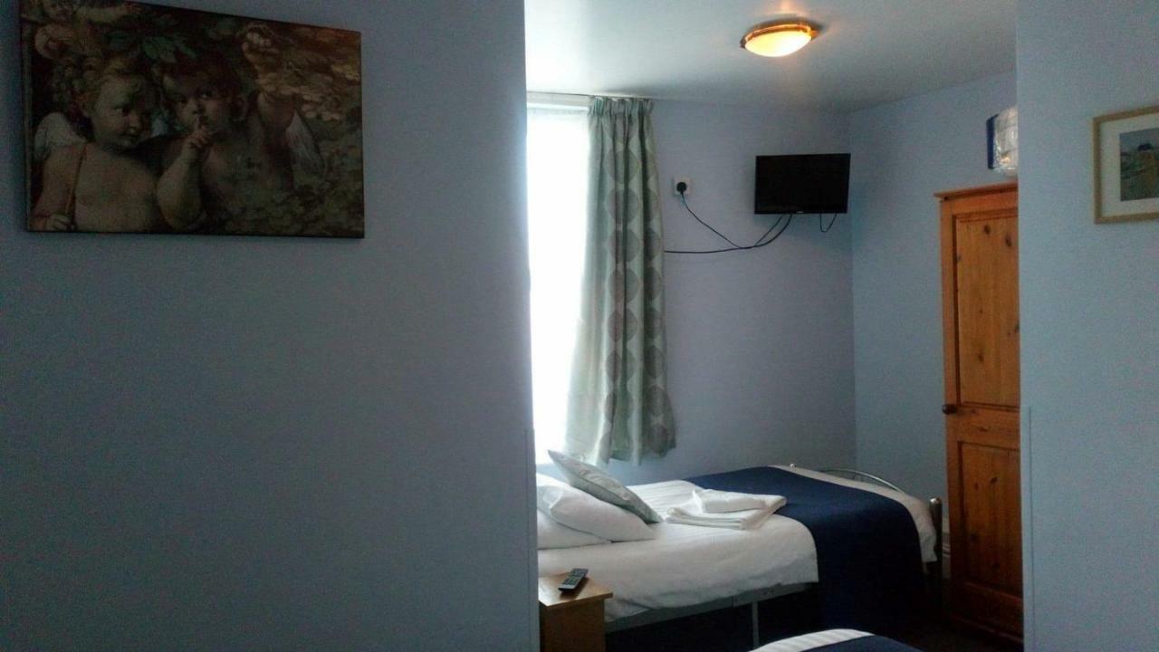 Comfort Triple Room Shower,1011235177:JPEG