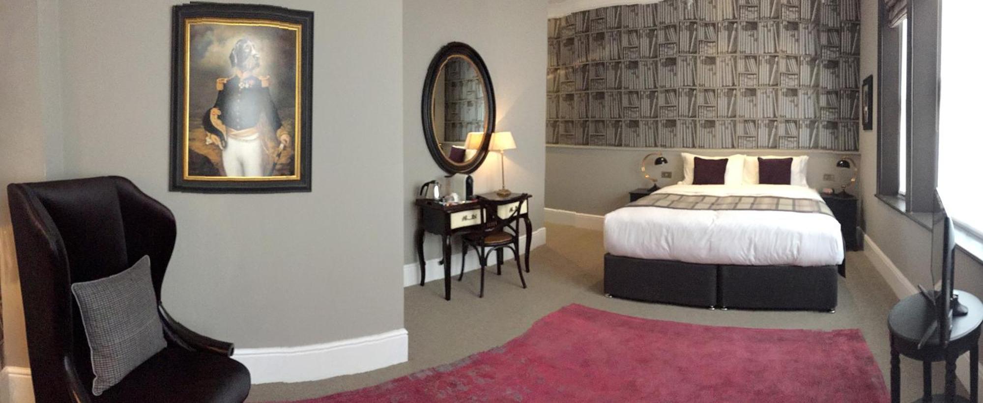 Large Double or Twin Room