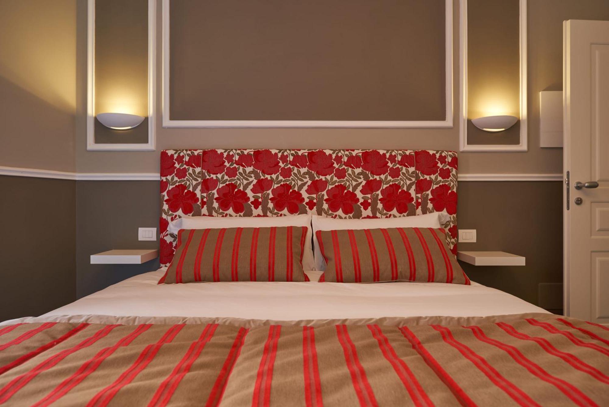 Double Room,822798029:JPEG