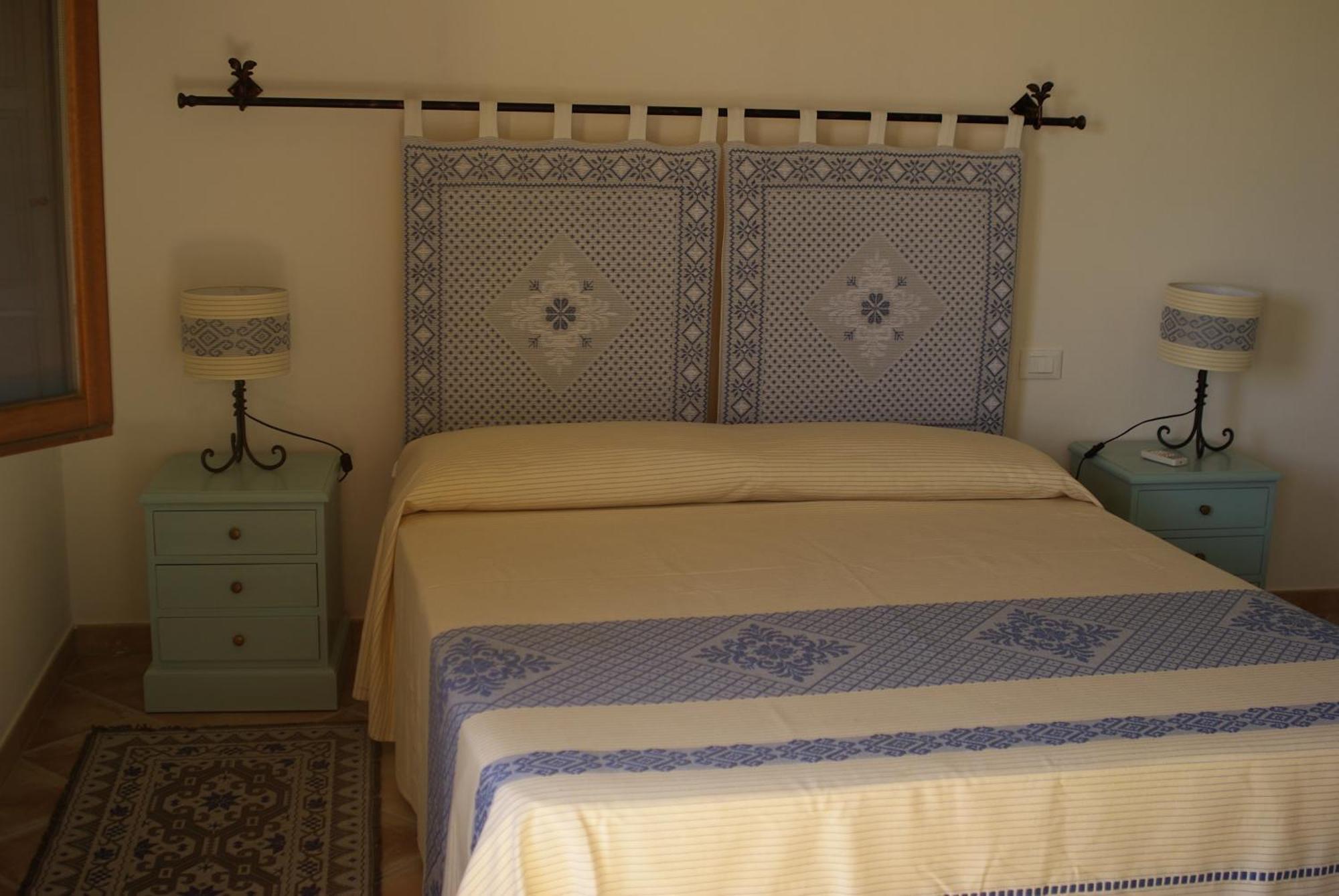 Double or Twin Room Bathroom