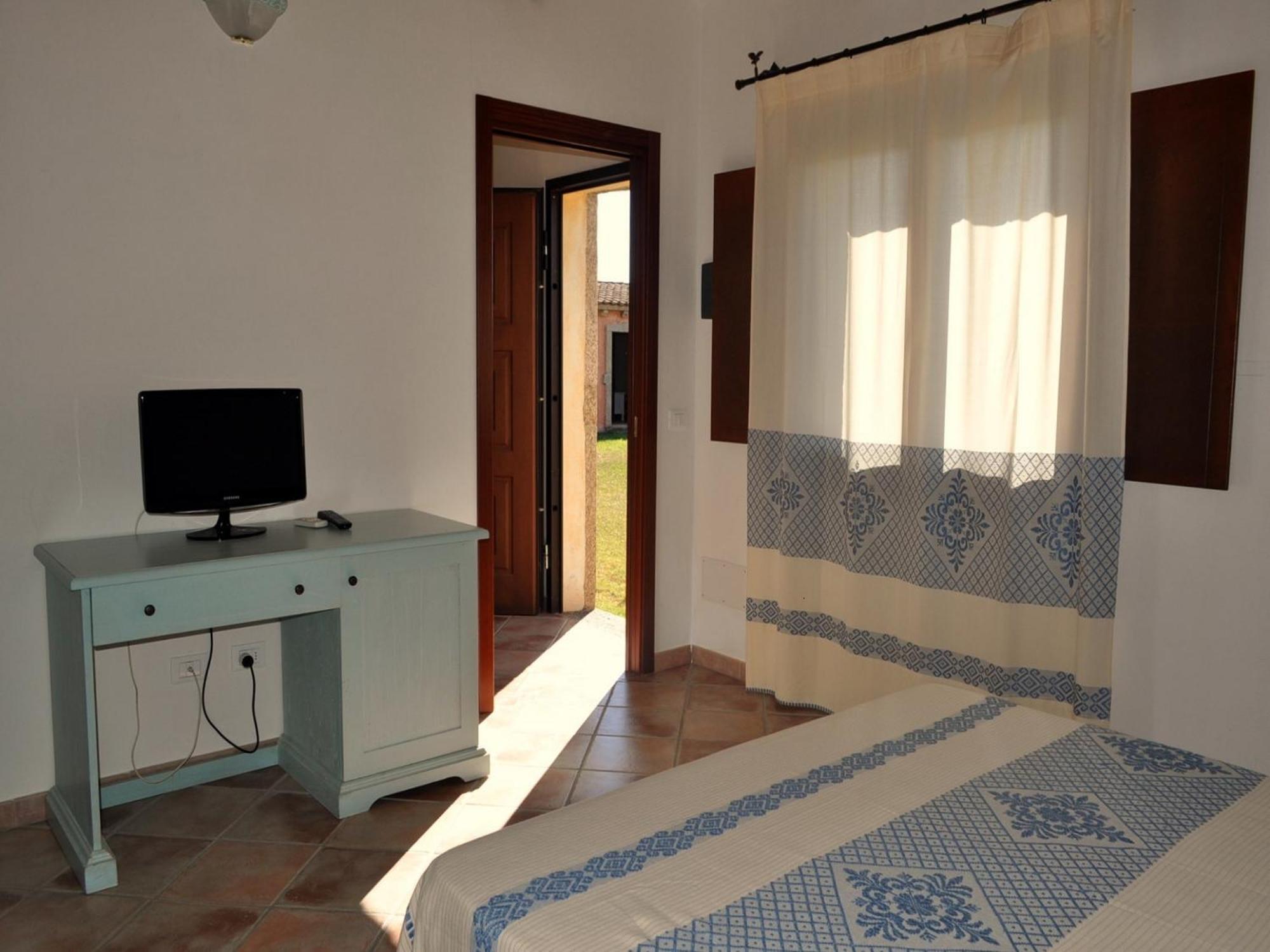 Double or Twin Room Bathroom