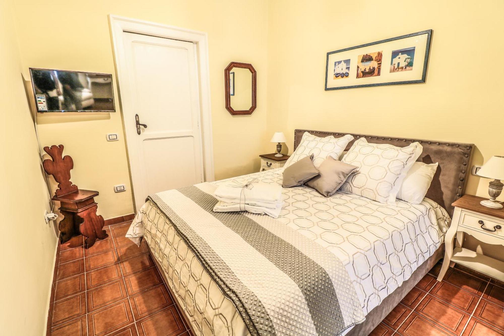 Camera King con Vista Giardino