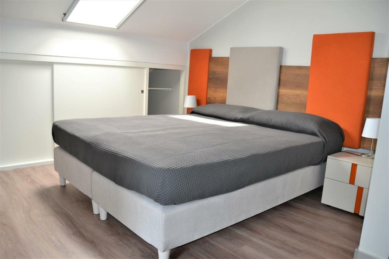 Double or Twin Room Sea View