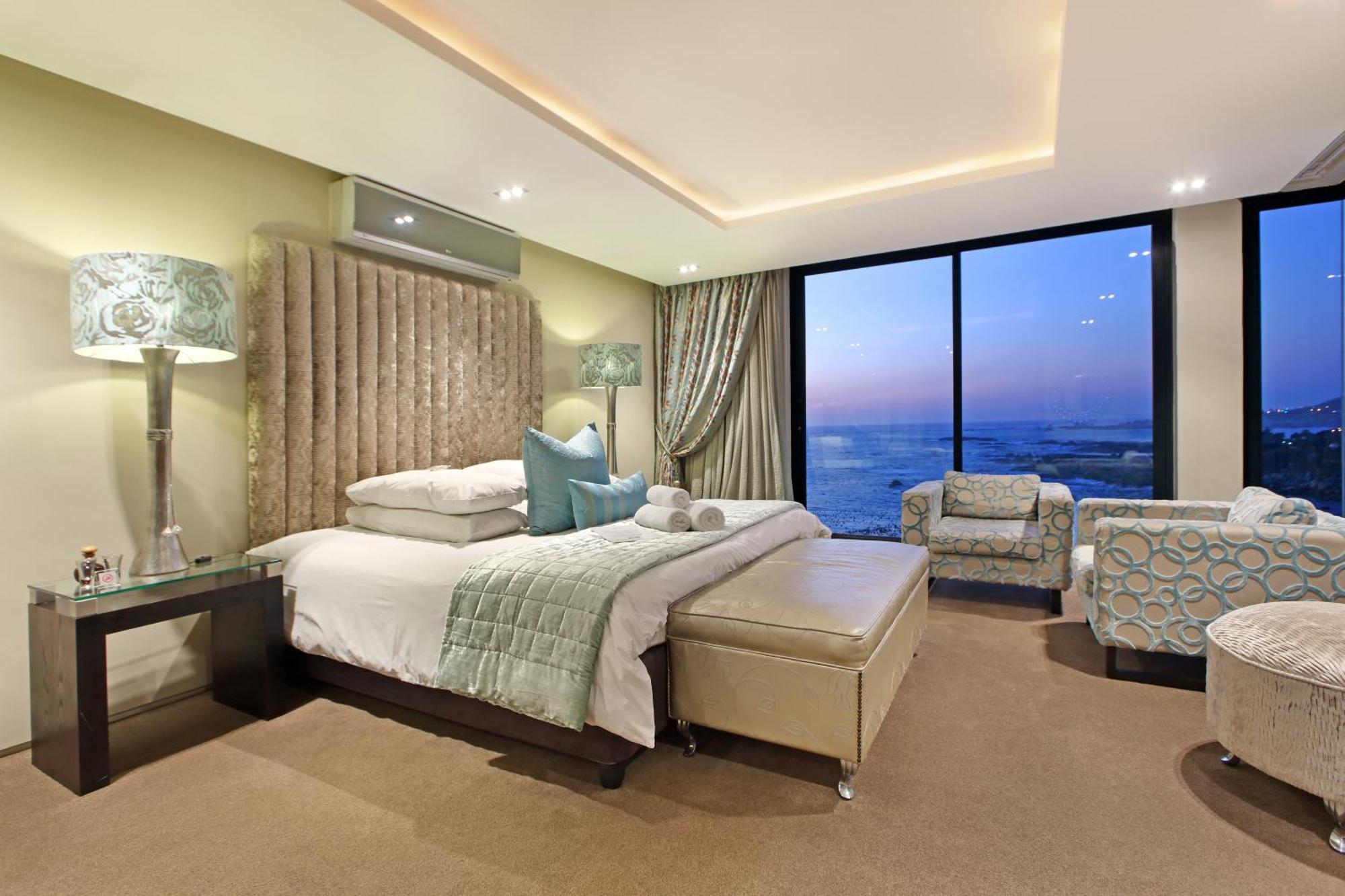 Luxury Suite