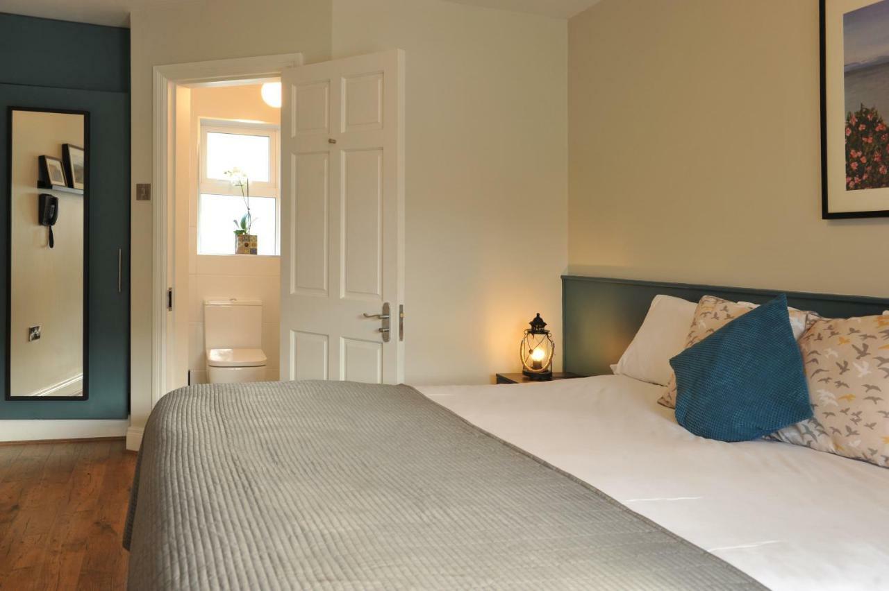 Double Room,914185921:JPEG