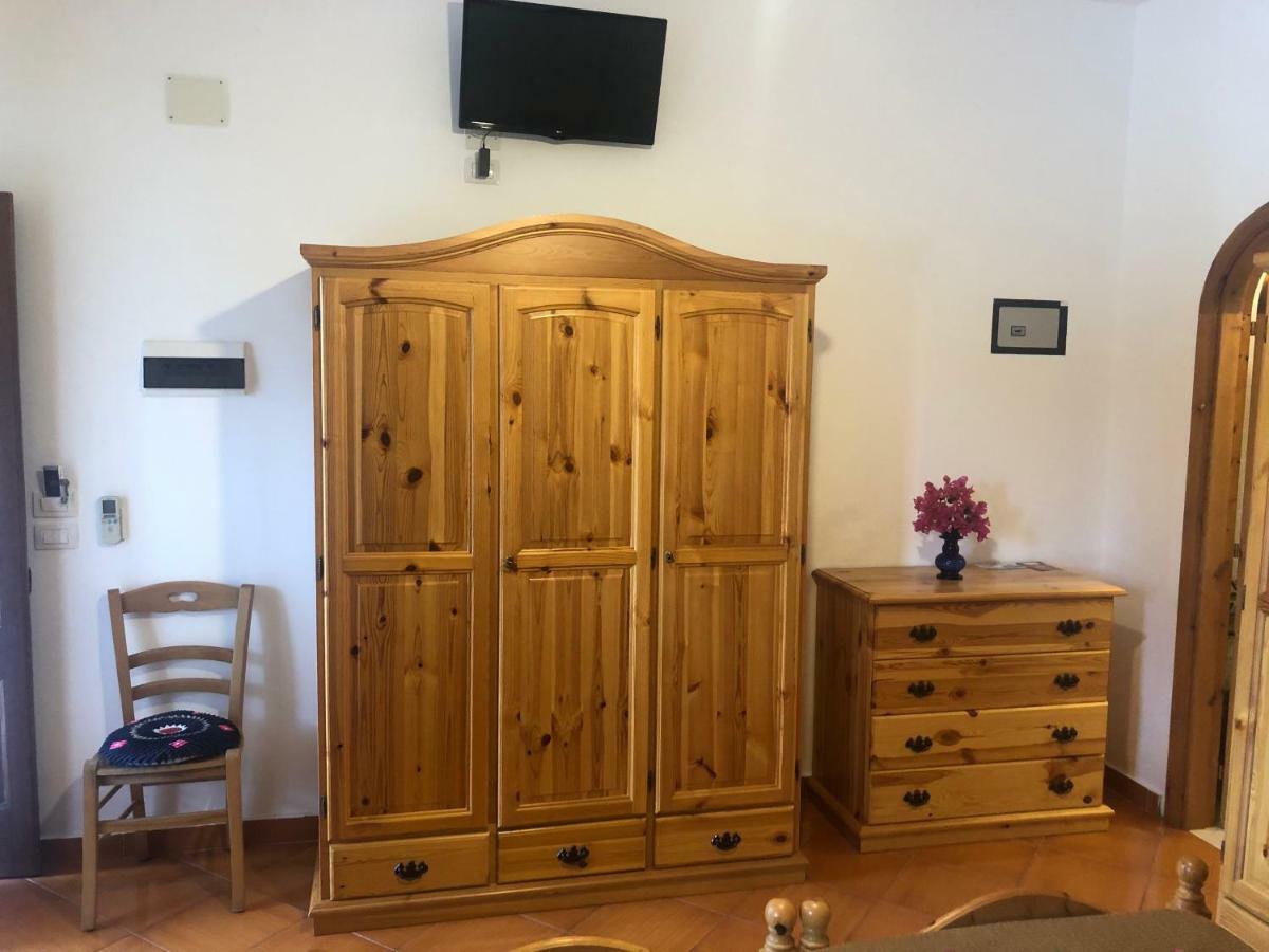 Triple Room Bathroom