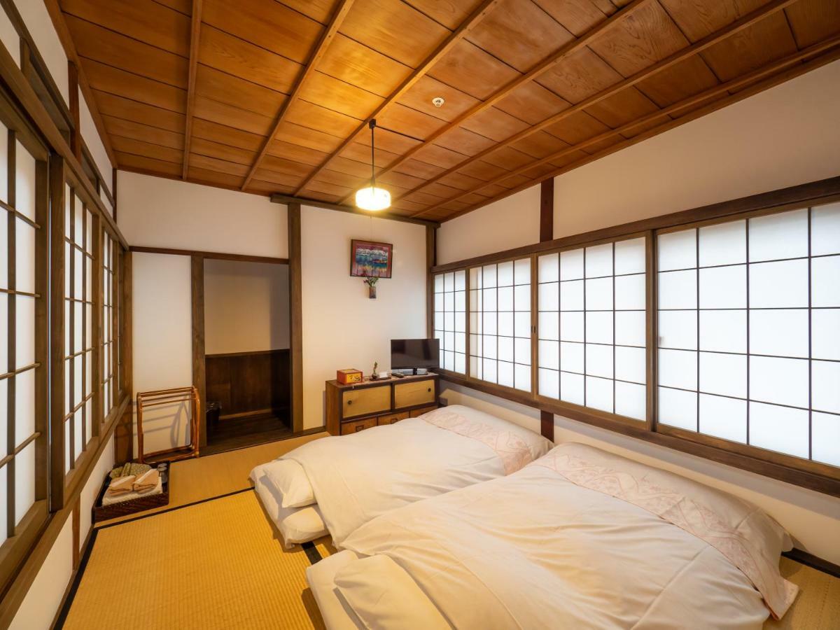 Japanese-Style Twin Room