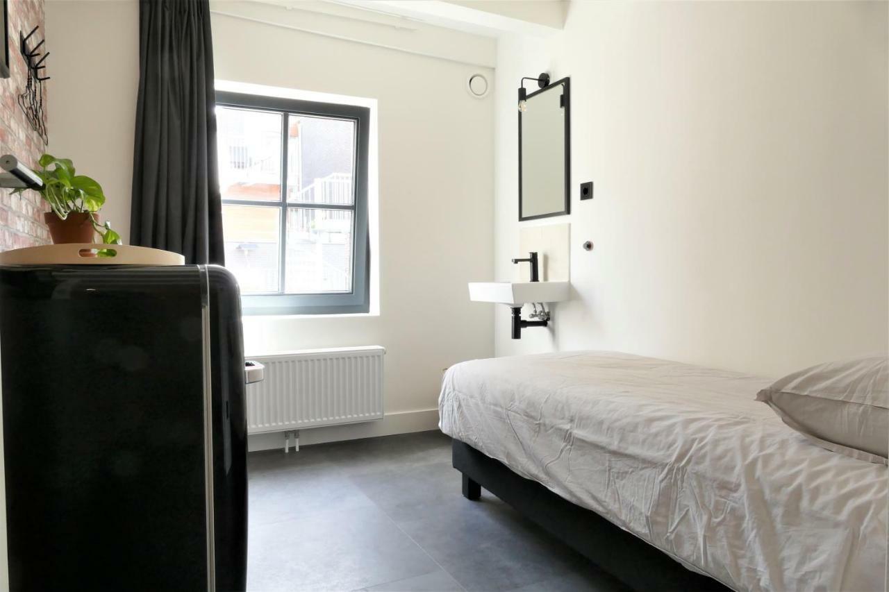 Single Room with Shared Shower and Toilet