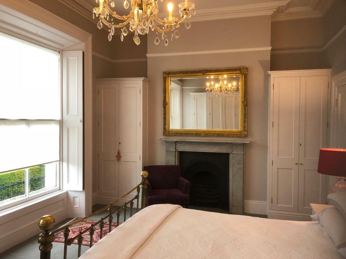 Deluxe Queen Room,853756088:JPEG