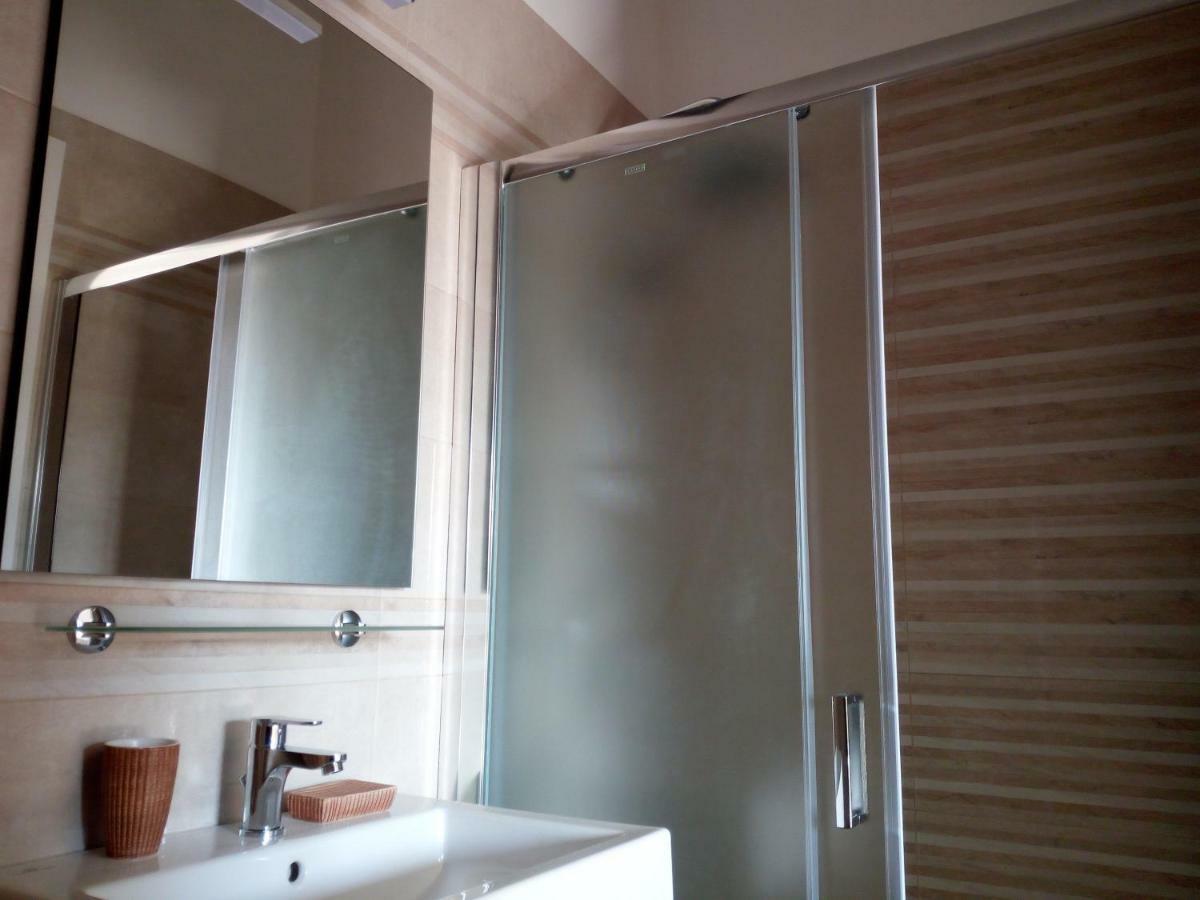 Standard Double Room,1265188399:JPEG