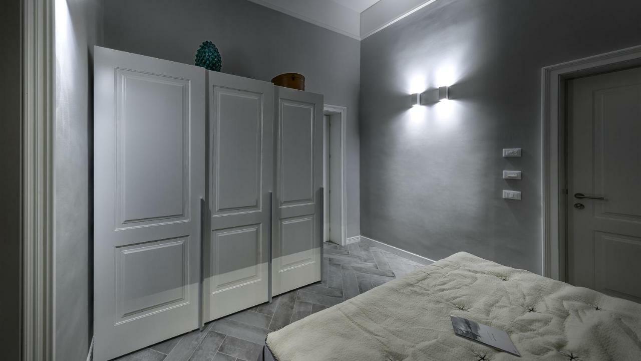 Deluxe King Room,863032970:JPEG