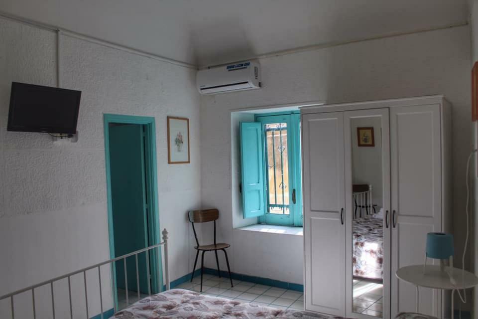 Quadruple Room Private Bathroom