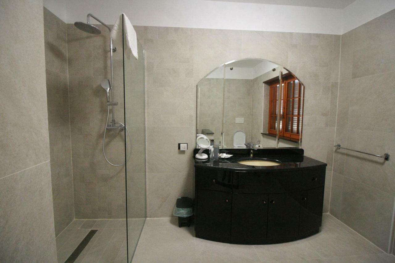 Double Room Private Bathroom