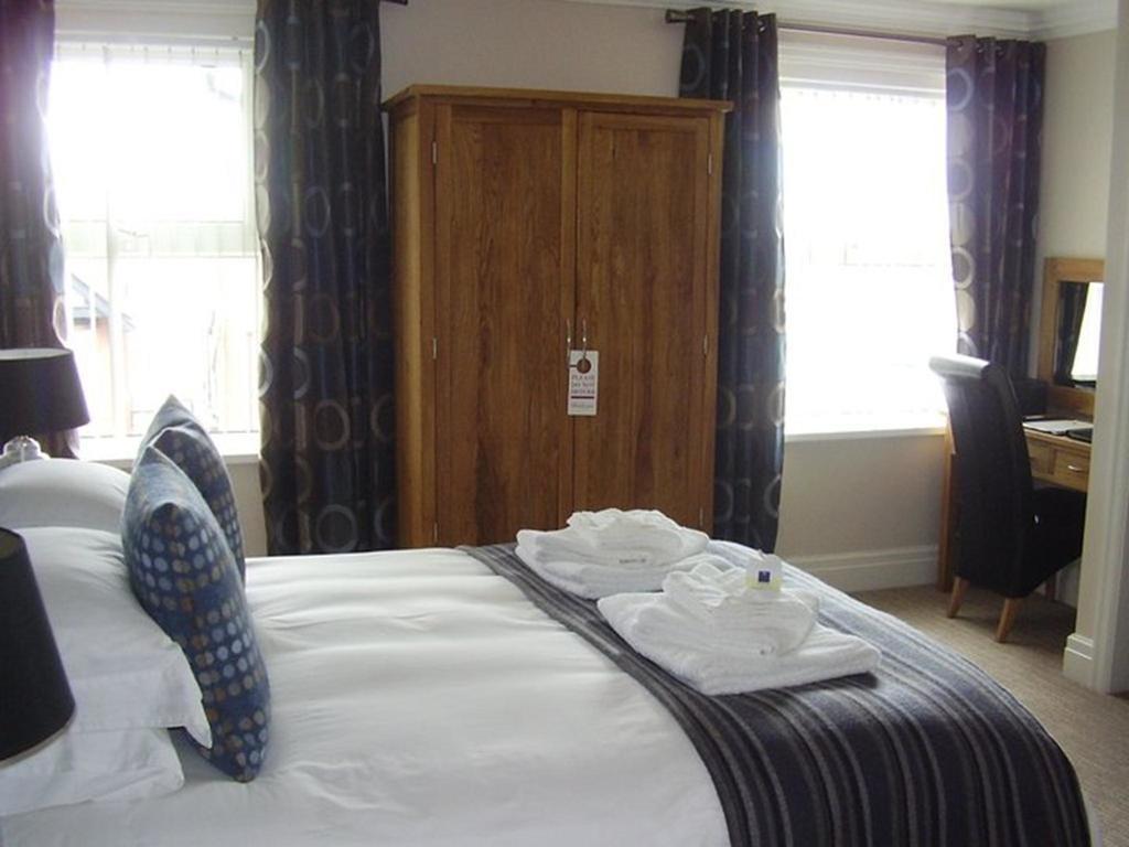 Deluxe Double Room with Shower