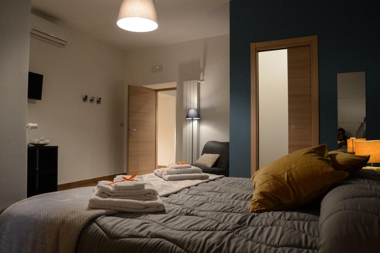 Double or Twin Room Private Bathroom