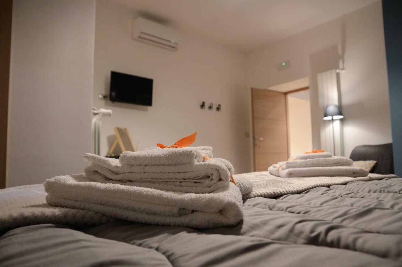 Double or Twin Room Private Bathroom