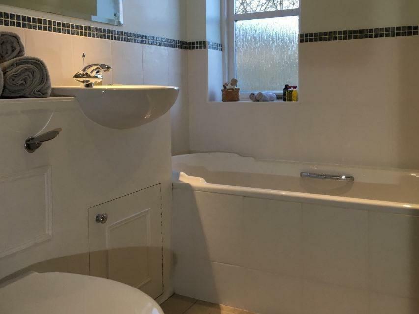 Double Room with Private Bathroom,1050188890:JPEG