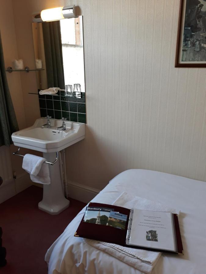 Standard Single Room with Shared Bathroom