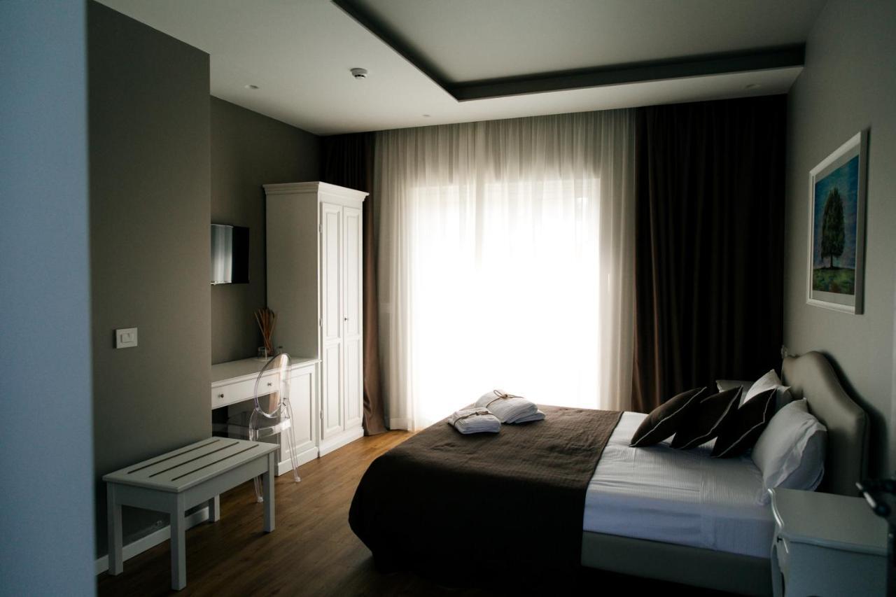 Triple Room Terrace