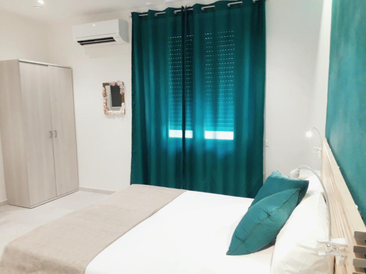 Deluxe Double or Twin Room with Spa Bath,942489223:JPEG