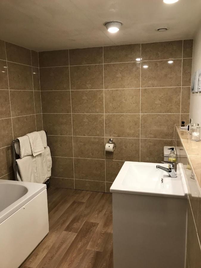 King Room with Ensuite