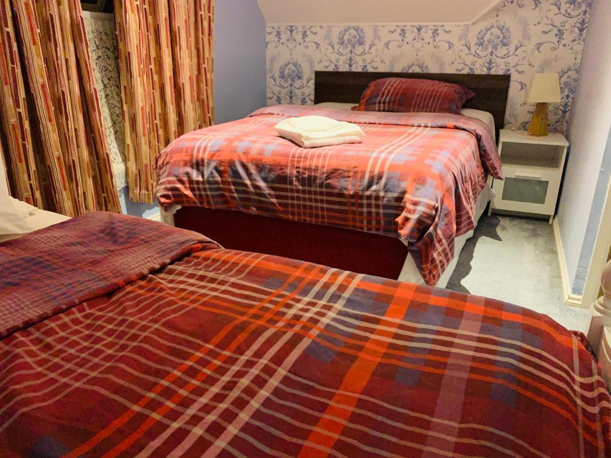 Standard Twin Room,947840041:JPEG