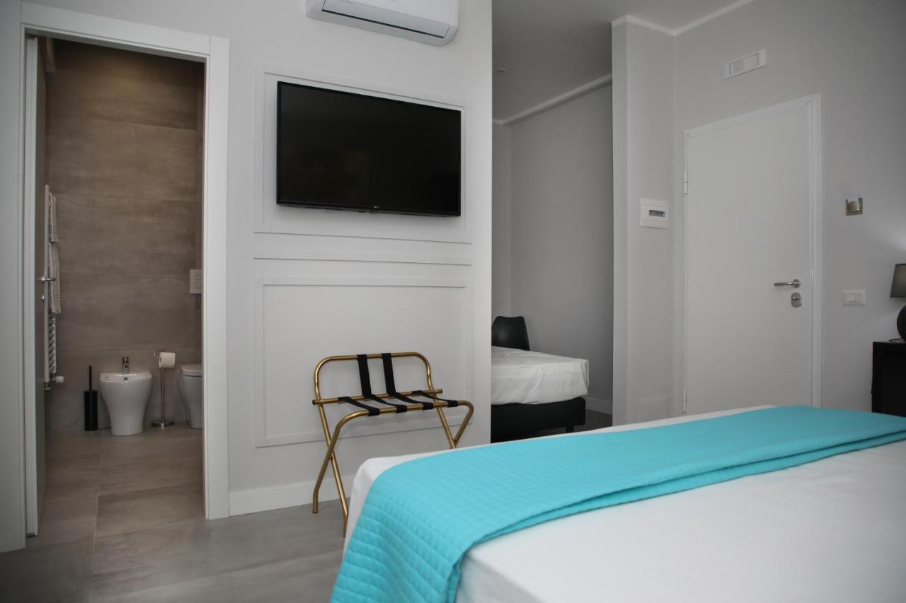 Luxury Triple Room