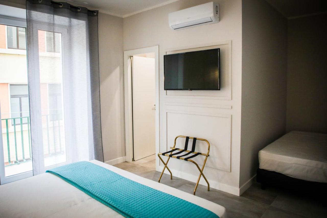 Luxury Triple Room