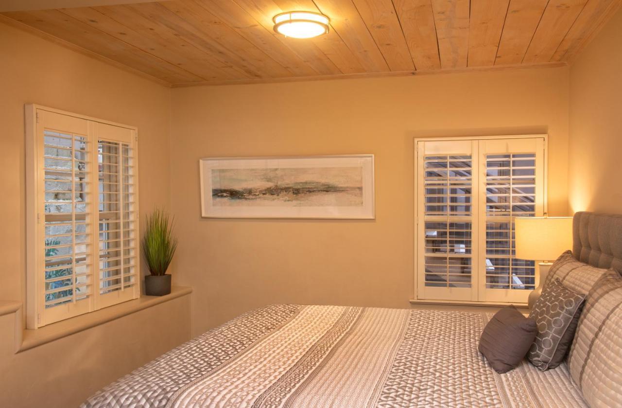 Standard Double Suite,967478788:JPEG