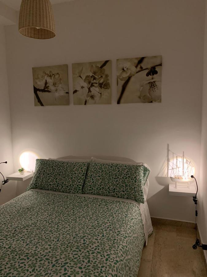 Double Room,1372374176:JPEG