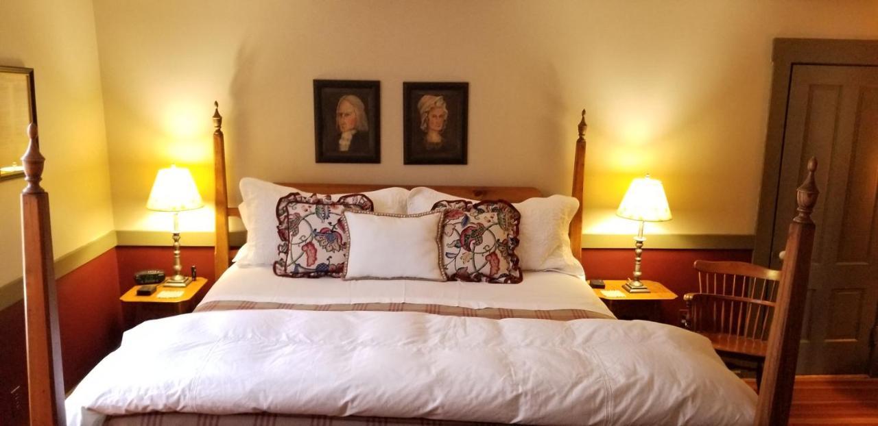 King Room with Garden View