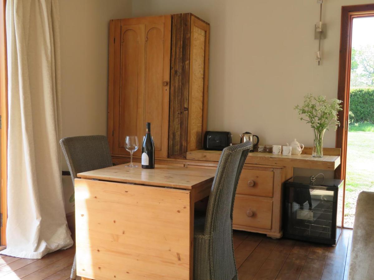 Orchard (see room photos),994111795:JPEG