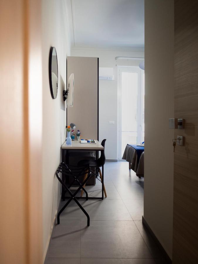 Camera Matrimoniale/Doppia con Letti Singoli con Bagno Privato