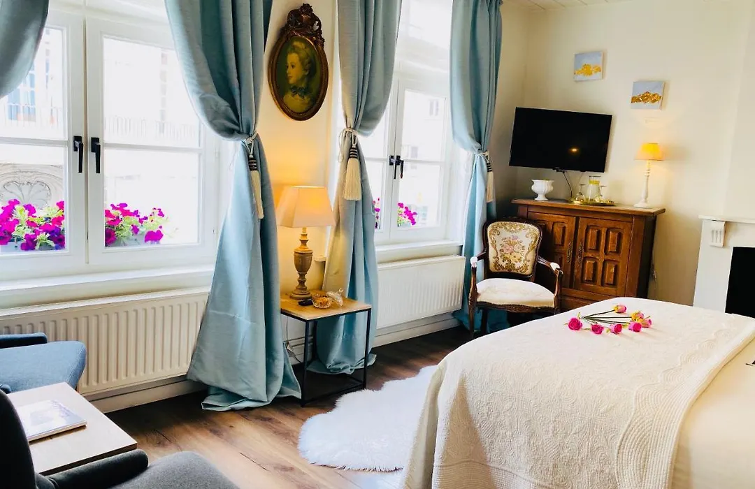 The White Queen B&B-1
