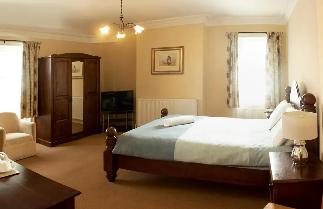 The Shakespeare Deluxe Hotel And Caribbean Restaurant Halifax-1