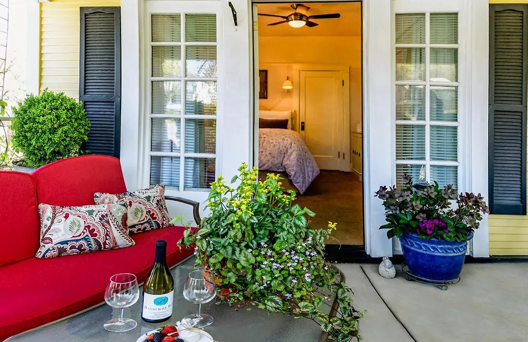 Bayberry Inn B&B-1