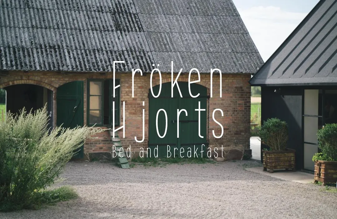 Froeken Hjorts Bed And Breakfast-1
