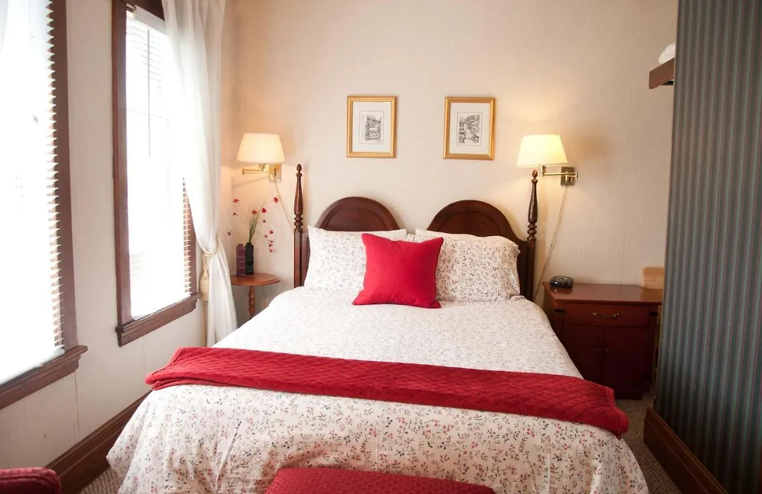 Homestead House B&B-1