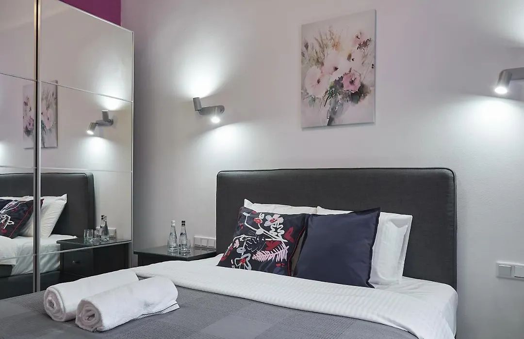 7 Heaven Elegant Rooms Krakow Old Town-1